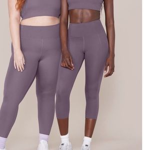 Girlfriend Collective 19.5” legging in Dahlia